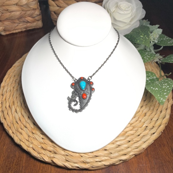 Southwestern Peacock Feather Turquoise Howlite and Red Cabochon Pendant Necklace - Picture 5 of 10